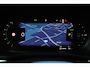 Volvo XC60 T6 Plug-in hybrid AWD Ultra Dark | Panoramadak | Luchtvering | Trekhaak | Verwarmbare voorstoelen, achterbank en stuurwiel | Head-up display | Premium audio by Harman Kardon | 360 graden camera |