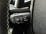 Peugeot 2008 GT 1.2 Hybrid 145pk e-DCS6 | ADAPTIVE CRUISE | GRIPCONTROL | 360° CAMERA | NAVI | KEYLESS ENTRY | DODEHOEKBEW. | APPLE CARPLAY / ANDROID AUTO | LEDER/STOF
