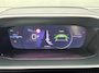 Peugeot 2008 GT 1.2 Hybrid 145pk e-DCS6 | ADAPTIVE CRUISE | GRIPCONTROL | 360° CAMERA | NAVI | KEYLESS ENTRY | DODEHOEKBEW. | APPLE CARPLAY / ANDROID AUTO | LEDER/STOF