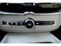 Volvo XC60 2.0 B5 Momentum Panorama memory Leder Stoelverwarming