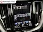 Volvo XC60 2.0 T8 Twin Engine AWD R-Design |Pano|Memory|Zwenkhaak|Camera.