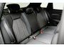Audi Q4 e-tron 45 S Edition 82 kWh | Trekhaak Wegklapbaar | Panoramadak | Adaptive Cruise | Camera | Alcantara/Leder Sportstoelen | Elektrische Achterklep | Sportstuur |