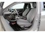 Peugeot 208 1.2 Hybrid 110 e-DCS6 Allure | Drive Assist | Climate C. | 360 Camera | CarPlay | Navi | LED | Dodehoeksens. | 16"LMV | PDC V&A | Privacy Glass | Drive Assist | Climate C. | 360 Camera | CarPlay | Navi | LED | Dodehoeksens. | 16"LMV | PDC V&A | Privacy Glass |