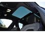 Volvo XC60 T6 Plug-in hybrid AWD Plus Black Edition | 21 inch Lichtmetalen velgen | Harman Kardon Premium Audio | Sportleder | Trekhaak | 360 graden Camera | BLIS | Adaptieve Cruise Control | Google Navigatie |