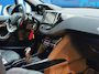 Peugeot 2008 1.2 PureTech Allure|D-Riem vv in 2025|Trekhaak|Pano|HalfLeder|Navi|Climate|Cruise|PDC|LMV|Isofix|Apk tot 29-05-2027|