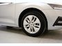 Skoda Octavia COMBI 1.0 e-TSI Ambition Aut. [ LED Trekhaak Virtual Apple/Android ]