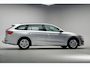 Skoda Octavia COMBI 1.0 e-TSI Ambition Aut. [ LED Trekhaak Virtual Apple/Android ]