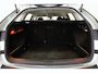 Skoda Octavia COMBI 1.0 e-TSI Ambition Aut. [ LED Trekhaak Virtual Apple/Android ]