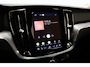 Volvo V60 2.0 T6 AWD Recharge Core [ Apple/Android Navi Trekhaak ]