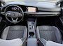 Volkswagen Golf VIII Lim. R-Line eTSI