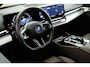 BMW i5 Touring eDrive40 M Sport Edition 340pk 84 kWh SOH 97% Trekhaak Stoelverwarming Camera Leder LED Navigatie