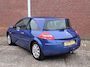 Renault Megane 2.0-16V Tech Line