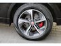 Jaguar E-Pace P300e 309PK R-Dynamic AWD | Pano | Leder | Meridian | Digidash | ACC