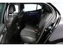 Renault Megane 1.2 TCe Bose/ DEALER ONDERHOUDEN!/ Keyless/ 17'' LMV/ Lane-Assist./ Grootlicht Assist./ Half-Leder/ BOSE/ Massage-Stoel/ Navi/ Clima/ Cruise/ Elek. pakket/ Isofix/ Bluetooth/ Multi. LEDER. Stuur/ PDC/ Extr