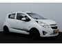 Chevrolet Spark 1.0 16V LS Bi-Fuel/ APK 11-2027!/ Airco/ C.V. Afstand/ Elek. pakket/ Isofix/ Bluetooth/ Media-Scherm/ Armsteun/ Multi. Stuur/ Mistl./ Dakrails.