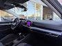 Volkswagen Golf 1.0 TSI Life Business | Stoel & Stuurverwarming | Sfeerverlichting | Parkeersensoren | Apple Carplay