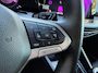 Volkswagen Golf 1.0 TSI Life Business | Stoel & Stuurverwarming | Sfeerverlichting | Parkeersensoren | Apple Carplay