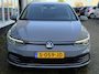Volkswagen Golf 1.0 TSI Life Business | Stoel & Stuurverwarming | Sfeerverlichting | Parkeersensoren | Apple Carplay