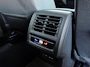 Volkswagen Golf 1.0 TSI Life Business | Stoel & Stuurverwarming | Sfeerverlichting | Parkeersensoren | Apple Carplay