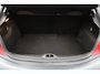 Peugeot 208 1.2 PureTech Style Pack/ DEALER ONDERHOUDEN!/ 15'' LMV/ Navi/ Clima/ Cruise/ Elek. pakket/ Isofix/ Bluetooth/ Armsteun/ Multi. LEDER. Stuur/ Mistl./ PDC/ Extra getint glas.