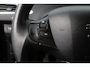 Peugeot 208 1.2 PureTech Style Pack/ DEALER ONDERHOUDEN!/ 15'' LMV/ Navi/ Clima/ Cruise/ Elek. pakket/ Isofix/ Bluetooth/ Armsteun/ Multi. LEDER. Stuur/ Mistl./ PDC/ Extra getint glas.
