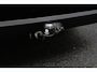 Volvo V70 2.0T Edition II Sport/ D-Riem verv: 337.000 KM!/ Trekhaak/ Navi/ Bi-Xenon/ Stoelverw./ Leder/ Navi/ Clima/ Cruise/ Elek. pakket/ Armsteun/ Multi. LEDER. Stuur/ Mistl./ PDC/ Dakspoiler.