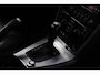Volvo V70 2.0T Edition II Sport/ D-Riem verv: 337.000 KM!/ Trekhaak/ Navi/ Bi-Xenon/ Stoelverw./ Leder/ Navi/ Clima/ Cruise/ Elek. pakket/ Armsteun/ Multi. LEDER. Stuur/ Mistl./ PDC/ Dakspoiler.