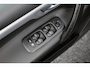 Volvo V70 2.0T Edition II Sport/ D-Riem verv: 337.000 KM!/ Trekhaak/ Navi/ Bi-Xenon/ Stoelverw./ Leder/ Navi/ Clima/ Cruise/ Elek. pakket/ Armsteun/ Multi. LEDER. Stuur/ Mistl./ PDC/ Dakspoiler.
