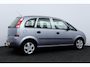 Opel Meriva 1.6-16V Maxx Cool/ Trekhaak/ 15'' LMV/ Clima/ Cruise/ Elek. pakket/ Armsteun/ LEDER. Stuur/ 15'' LMV/ Getint glas/ Metallic lak.