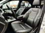 Mercedes-Benz C-klasse 350 Avantgarde | AMG Pakket | Pano | Nieuwstaat! | Memory | Harman/Kardon
