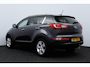 Kia Sportage 1.6 GDI X-ecutive Plus Pack/ Trekhaak/ Camera/ 17'' LMV/ Half-Leder/ Navi/ Clima/ Cruise/ Elek. pakket/ Isofix/ Bluetooth/ Armsteun/ Multi. LEDER. Stuur/ Mistl./ PDC/ Extra getint glas/ Chroom.