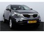 Kia Sportage 1.6 GDI X-ecutive Plus Pack/ Trekhaak/ Camera/ 17'' LMV/ Half-Leder/ Navi/ Clima/ Cruise/ Elek. pakket/ Isofix/ Bluetooth/ Armsteun/ Multi. LEDER. Stuur/ Mistl./ PDC/ Extra getint glas/ Chroom.