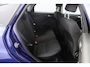Ford Focus 1.0 Titanium/ Trekhaak/ 16'' LMV/ Android-Auto/ Navi/ Clima/ Cruise/ Elek. pakket/ Isofix/ Bluetooth/ 6-Bak/ Armsteun/ Multi. LEDER. Stuur/ Mistl./ PDC V+A/ Extra getint glas.
