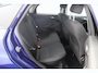 Ford Focus 1.0 Titanium/ Trekhaak/ 16'' LMV/ Android-Auto/ Navi/ Clima/ Cruise/ Elek. pakket/ Isofix/ Bluetooth/ 6-Bak/ Armsteun/ Multi. LEDER. Stuur/ Mistl./ PDC V+A/ Extra getint glas.