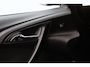 Opel Astra Sports Tourer 1.4 Turbo Design Edition/ APK 12-2027!/ Trekhaak/ 17'' LMV/ Half-Leder/ Extra Getint Glas/ Navi/ Airco/ Cruise/ Elek. pakket/ Isofix/ Bluetooth/ Armsteun/ Multi. LEDER. Stuur/ Mistl./ PDC/ Chroom.