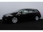 Opel Astra Sports Tourer 1.4 Turbo Design Edition/ APK 12-2027!/ Trekhaak/ 17'' LMV/ Half-Leder/ Extra Getint Glas/ Navi/ Airco/ Cruise/ Elek. pakket/ Isofix/ Bluetooth/ Armsteun/ Multi. LEDER. Stuur/ Mistl./ PDC/ Chroom.