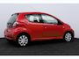 Toyota Aygo 1.0 VVT-i Access/ APK 11-2027!/ 5-Drs/ LED Dagrijverl./ Airco/ C.V. Afstand/ Elek. Ramen/ Isofix/ Bluetooth/ AUX & USB/ Getint glas.
