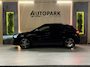 Mercedes-Benz GLA 200 AMG Line PANO|KEYLESSS|CARPLAY|CAMERA|SFEERVERLICHTING|DEALER ONDERHOUDEN|NIGHTPAKKET|TREKHAAK|VOL!