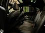 Mercedes-Benz GLA 200 AMG Line PANO|KEYLESSS|CARPLAY|CAMERA|SFEERVERLICHTING|DEALER ONDERHOUDEN|NIGHTPAKKET|TREKHAAK|VOL!