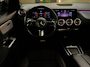 Mercedes-Benz GLA 200 AMG Line PANO|KEYLESSS|CARPLAY|CAMERA|SFEERVERLICHTING|DEALER ONDERHOUDEN|NIGHTPAKKET|TREKHAAK|VOL!