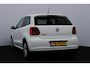 Volkswagen Polo 1.2 Team/ Airco/ Cruise/ Elek. pakket/ Stoelverw./ LEDER. Stuur/ Armsteun/ Mistl./ PDC/ Extra getint glas/ Dagrijverl.