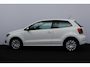 Volkswagen Polo 1.2 Team/ Airco/ Cruise/ Elek. pakket/ Stoelverw./ LEDER. Stuur/ Armsteun/ Mistl./ PDC/ Extra getint glas/ Dagrijverl.