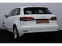 Audi A3 Sportback 35 TFSI CoD Advance Sport/ 150pk!/ 16'' LMV/ PDC V+A/ LED koplampen/ Keyless-Go/ Stoelver./ Navi/ PDC V+A/ Clima/ Cruise/ Elek. pakket/ Isofix/ Bluetooth/ Armsteun/ Multi. LEDER. Stuur.