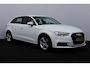 Audi A3 Sportback 35 TFSI CoD Advance Sport/ 150pk!/ 16'' LMV/ PDC V+A/ LED koplampen/ Keyless-Go/ Stoelver./ Navi/ PDC V+A/ Clima/ Cruise/ Elek. pakket/ Isofix/ Bluetooth/ Armsteun/ Multi. LEDER. Stuur.