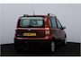 Fiat Panda 1.1 Active Plus/ Trekhaak/ Stuurbekr./ Bumpers in kleur/ Bluetooth/ AUX & USB/ Airbags/ Getint glas/ Metallic lak.