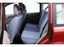 Fiat Panda 1.1 Active Plus/ Trekhaak/ Stuurbekr./ Bumpers in kleur/ Bluetooth/ AUX & USB/ Airbags/ Getint glas/ Metallic lak.