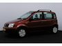 Fiat Panda 1.1 Active Plus/ Trekhaak/ Stuurbekr./ Bumpers in kleur/ Bluetooth/ AUX & USB/ Airbags/ Getint glas/ Metallic lak.