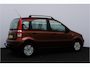 Fiat Panda 1.1 Active Plus/ Trekhaak/ Stuurbekr./ Bumpers in kleur/ Bluetooth/ AUX & USB/ Airbags/ Getint glas/ Metallic lak.