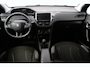 Peugeot 208 1.2 VTi Active/ D-Riem verv: 127.000 KM!/ Trekhaak/ 5-Drs/ Airco/ Cruise/ Elek. pakket/ Isofix/ Bluetooth/ Armsteun/ Multi. Stuur/ Mistl./ Dagrijverl.