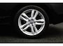 Volvo V60 1.6 T3 Momentum/ Trekhaak/ 17'' LMV/ Half-Leder/ Navi/ Clima/ Cruise/ Elek. pakket/ Isofix/ Bluetooth/ Armsteun/ Multi. LEDER. Stuur/ PDC/ Chroom/ LED Dagrijverl.